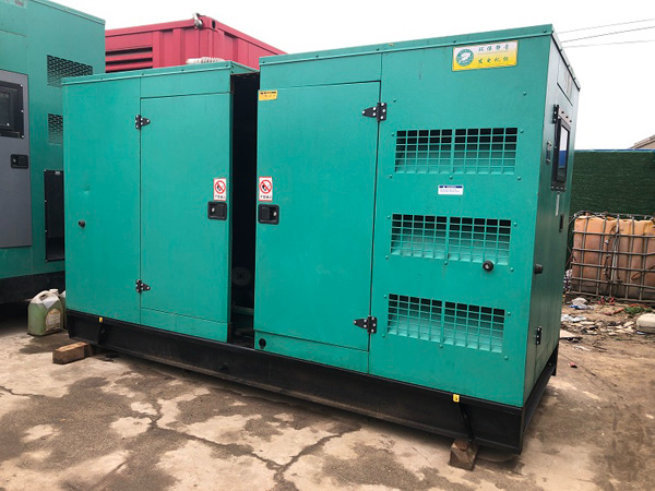 秭归怎样合理控制磷酸铁锂蓄电池的充放电倍率以延长其使用寿命？